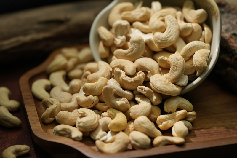 腰果放(fàng)久變軟了(le)怎麽辦？